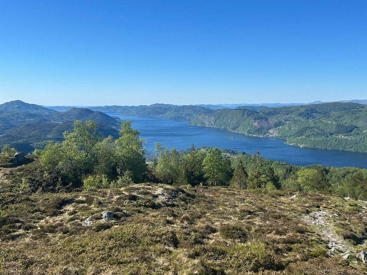 Ådnanipa (458&nbsp;m)