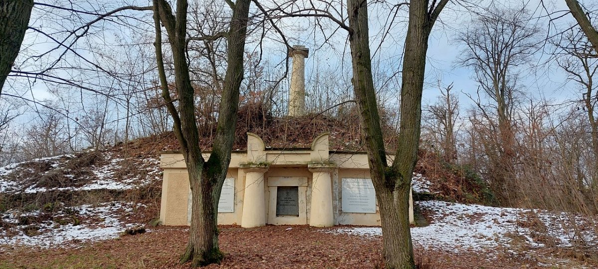 Kaňk (353&nbsp;m)
