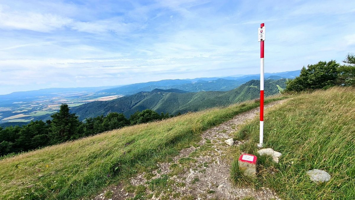 Reváň (1205&nbsp;m)