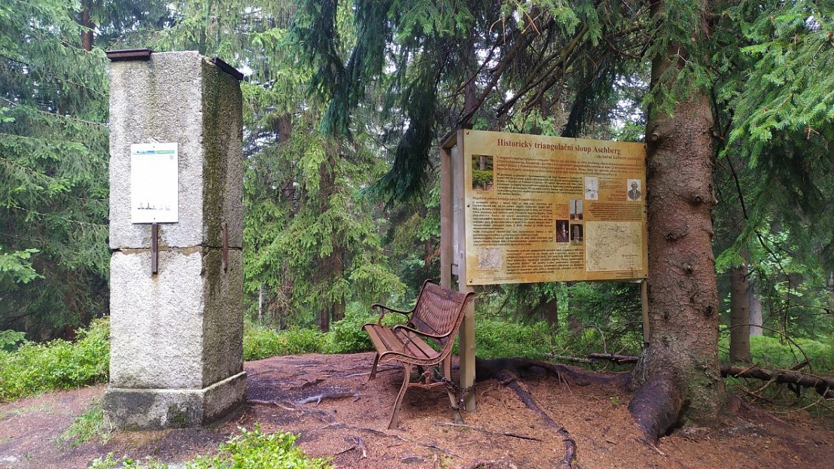 Kamenáč (936&nbsp;m)