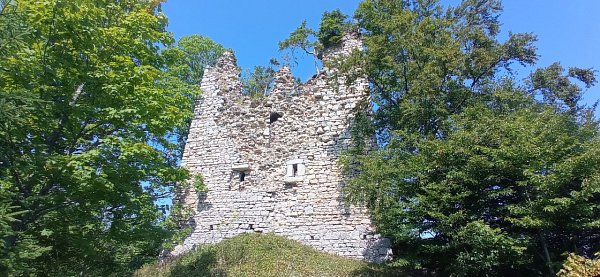 Kunžvart - zřícenina hradu
