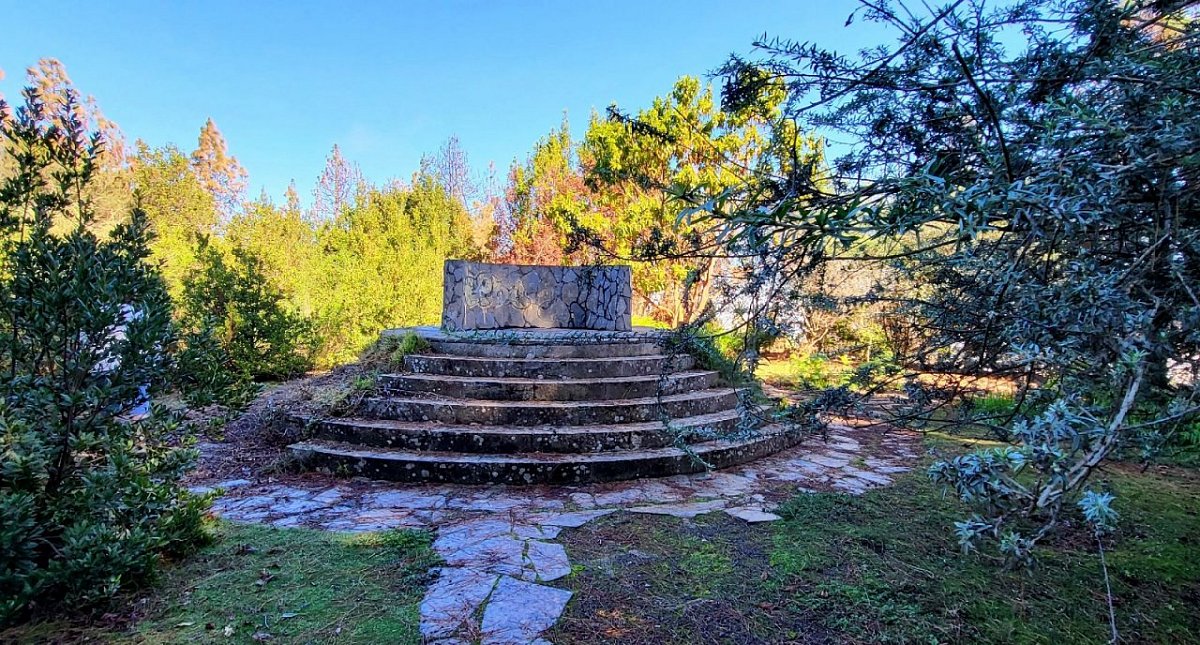 Pico de las Flores (1301&nbsp;m)