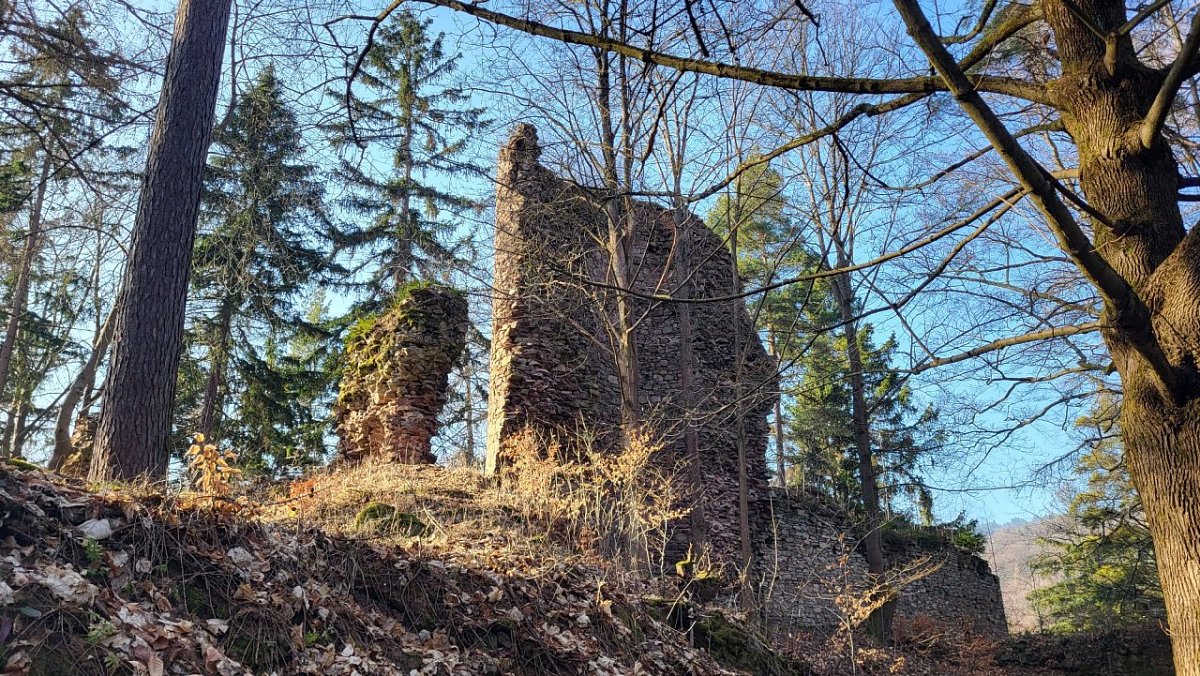 Perštejn (469&nbsp;m)